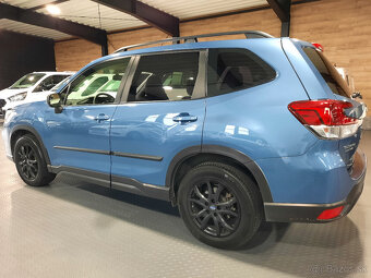 Subaru Forester 2,5L benzín 4x4 136 kW/185 PS - 3