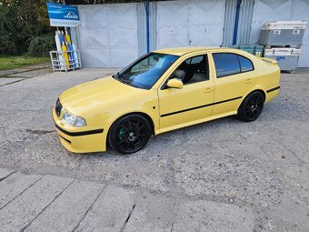 Skoda octavia rs 1.8t - 3