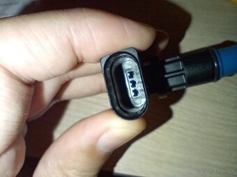 Hallov snímač polohy vačkového hriadeľa - snímač otáčok - 3