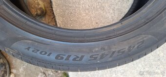 Pirelli Pzero 245/45 R19 - 3