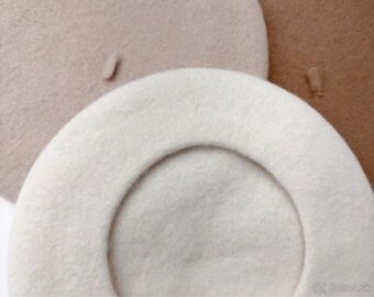 Baretka krémová - 3