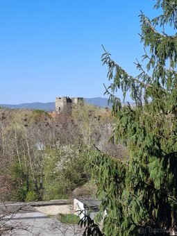 Slnečný 2-izbový byt v centre mesta Levice - 3