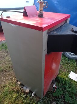 Kotol na UK-Predaj - 3