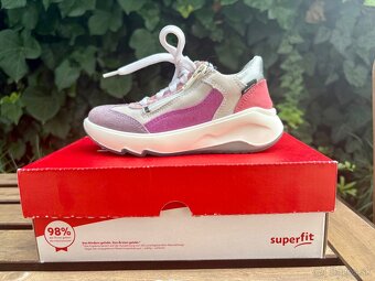 Krasne a nepouzite Superfit detske tenisky 26 - 3