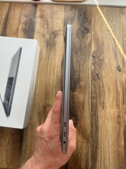 MacBook Pro 15 2019 500gb - 3