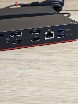 Dokovacia stanica Lenovo ThinkPad Thunderbolt 3 gen2 - 3