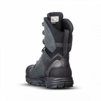 Taras High  S18207_002 - 3