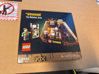 21363 - Lego Ideas The Goonies + 40773 - 3
