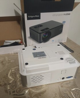 Projektor KRUGER & MATZ s WiFi a bluetooth - 3