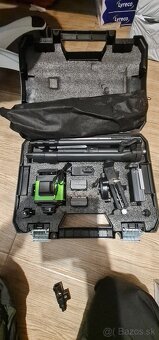 Nivelačný profi laser tzv 4D tj 16/líniový so zeleným lúčom - 3