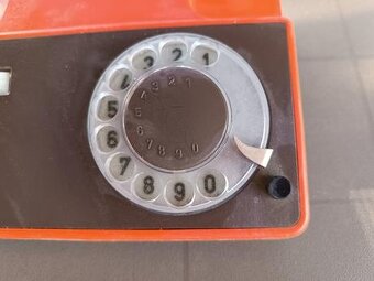 Retro telefón - 3