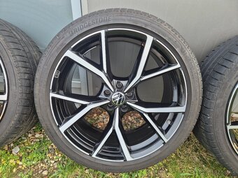VW TOUAREG R22  R-LINE ESTORIL - 3
