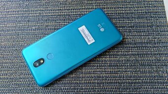 LG K40 - 3