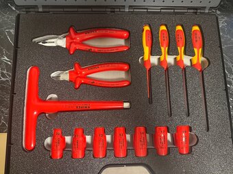 Kufrík s náradím knipex - 3
