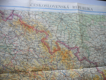 3 x mapy - ČESKOSLOVENSKÁ REPUBLIKA - 2,50 € - 3