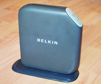 WiFi Routery Belkin, D-Link - 3