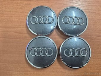 stredové pukličky originál AUDI - 3