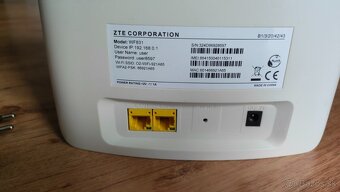 LTE 4G router o2 ZTE WF831 na SIM kartu - 3