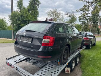 Rozpredam Octavia 3 kombi fl 2017 1.6 tdi 85kw - 3