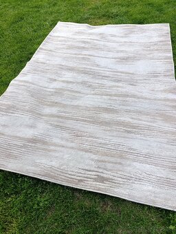 Koberec 1,6m x 2,3m - 3