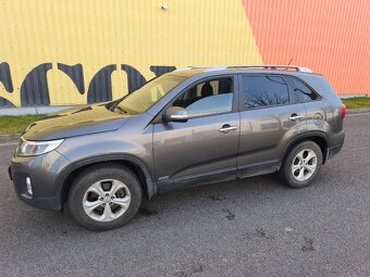 Kia Sorento 2.2 CRDI 4x4 automat 7 miestna verzia - 3