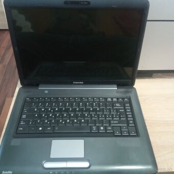 notebook na nahradne diely - 3