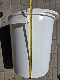 Plastová nádoba cca 50 litrov - 3