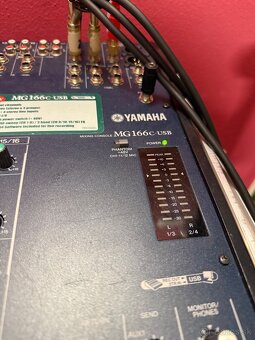 Yamaha MG 166 C USB - 3