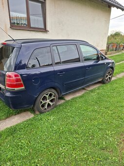 Opel Zafira B 2006 - 3