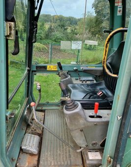 Yanmar B15 - 3