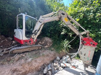 Zemne a vykopove prace pasovym minibagrom - 3