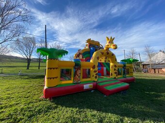 Predám Nafukovaci hrad - 3