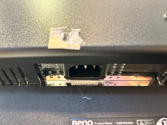 Monitory 24” a 19” - 3