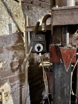 Štípačka na dřevo hydraulická - 3