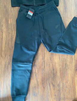 Nike Tech Fleece Black - 3