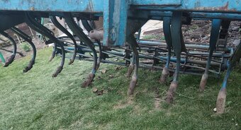 Kultivátor s valcami - 3