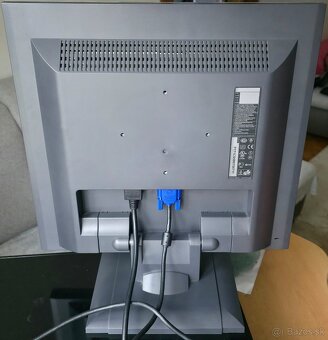 Monitor 17" Prestigio P171 L70s s repro, plne funkčný - 3