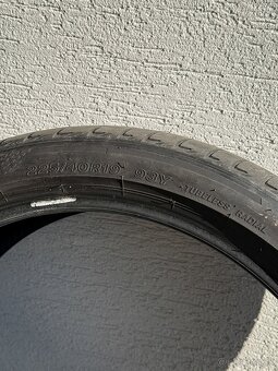 2ks 225/40 R19 Bridgestone Turanza T005 RFT - 3