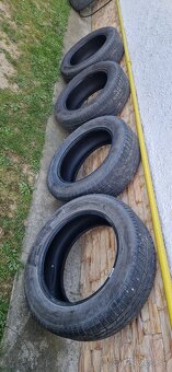 215/60 R17 - 3