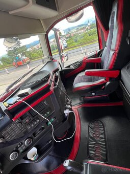 Volvo FH 500 plus klanicovy naves - 3
