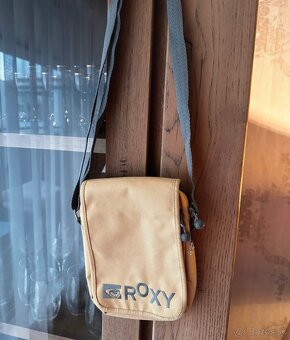 Crossbody kabelka Roxy - 3