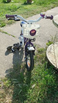 Predám detský bicykel 12,5" s pomocnými kolieskami - 3