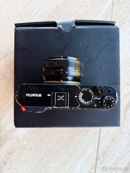 Fujifilm X-E4 - 3