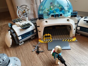 Lego 60350 Lunárna výskumná základňa - 3