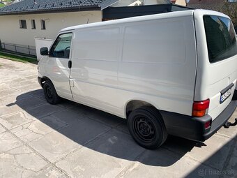 Transporter T4 2,5TDI 65.kW. mot AJT - 3