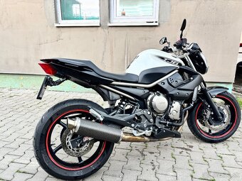 Yamaha XJ6 - 3