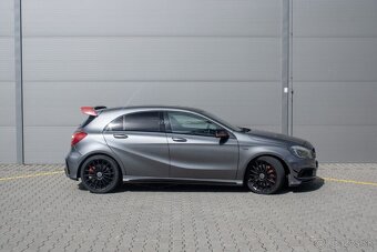 Mercedes-Benz A 45 AMG - 3