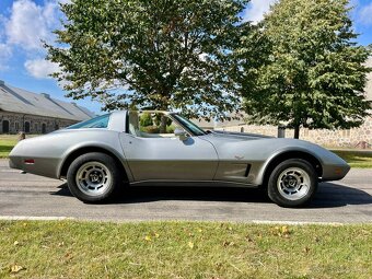 Chevrolet Corvette C3, 5.7 V8, 220 koní, manuál, kabriolet - 3