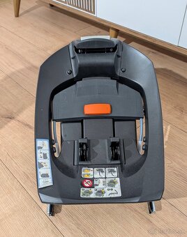 Autosedačka Cybex Aton 5 + Base 2-Fix - 3