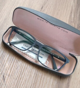 Znackove dioptricke okuliare v puzdre - 3